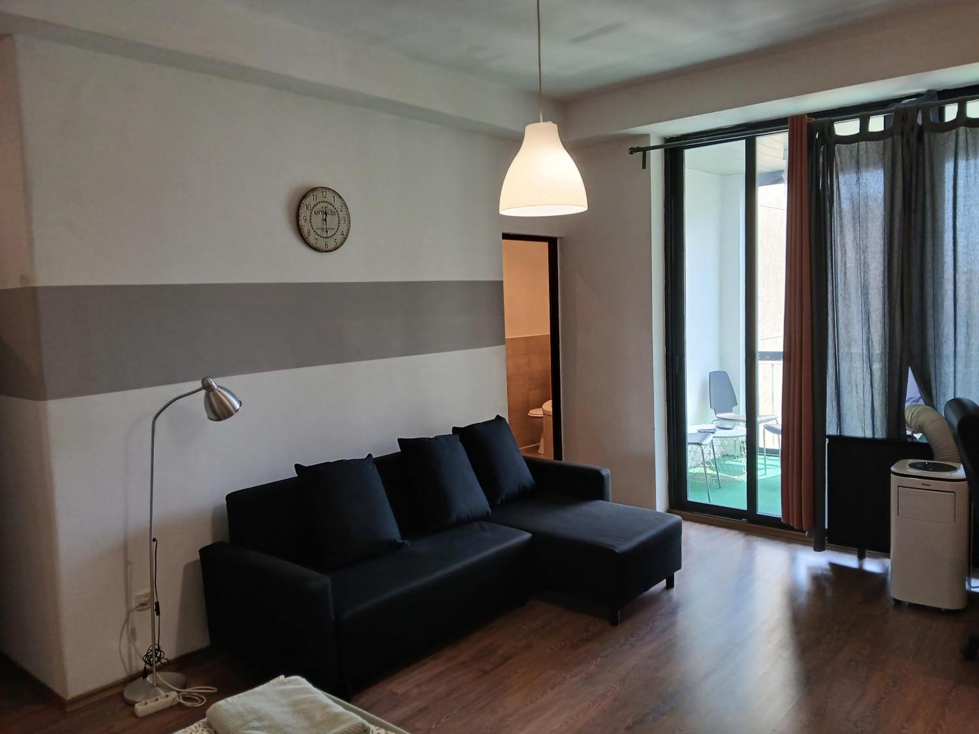 27 Shades Of Apartament *